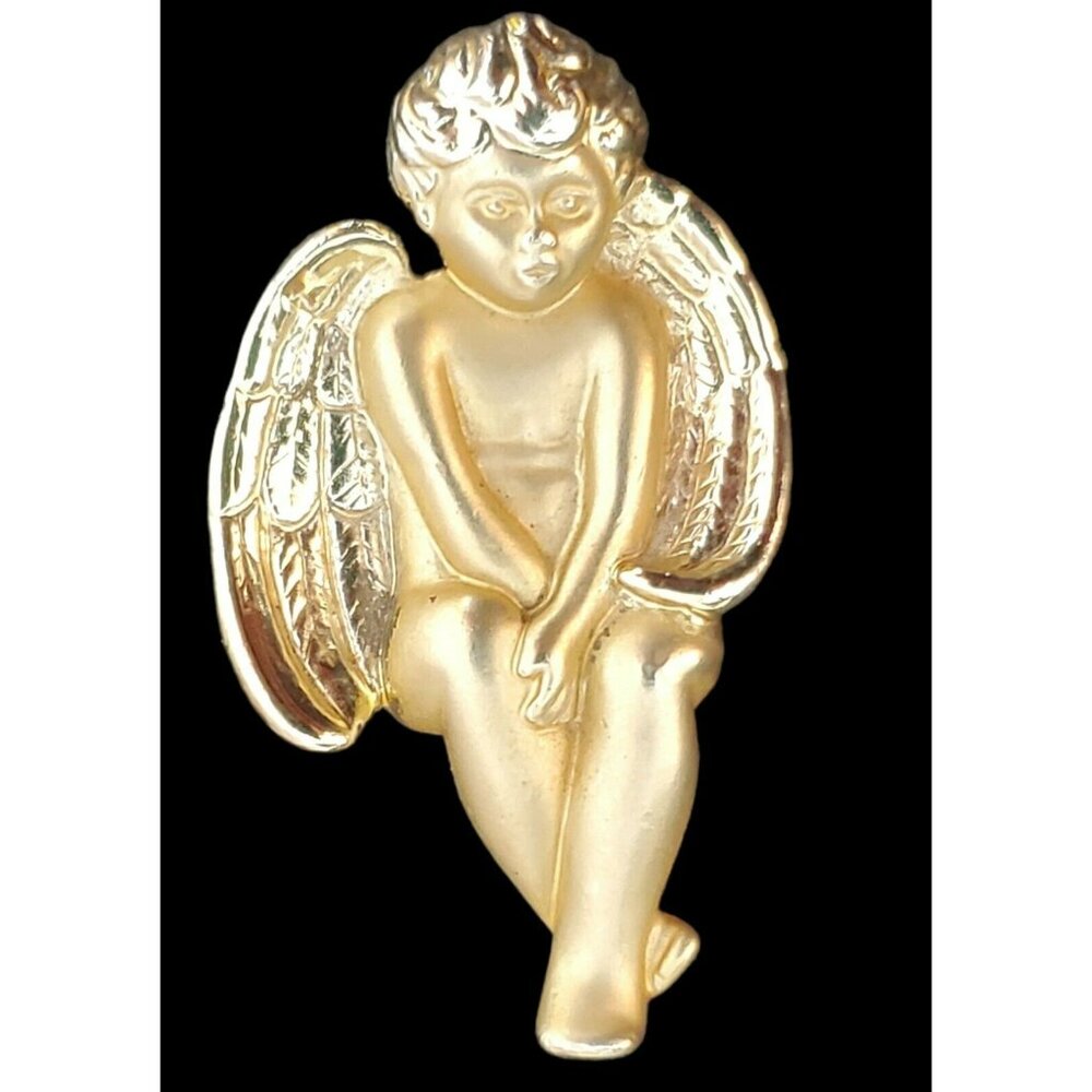 VTG Cherub Boy Angel Pin Brooch Brushed Gold Tone Christmas Holiday Valentines